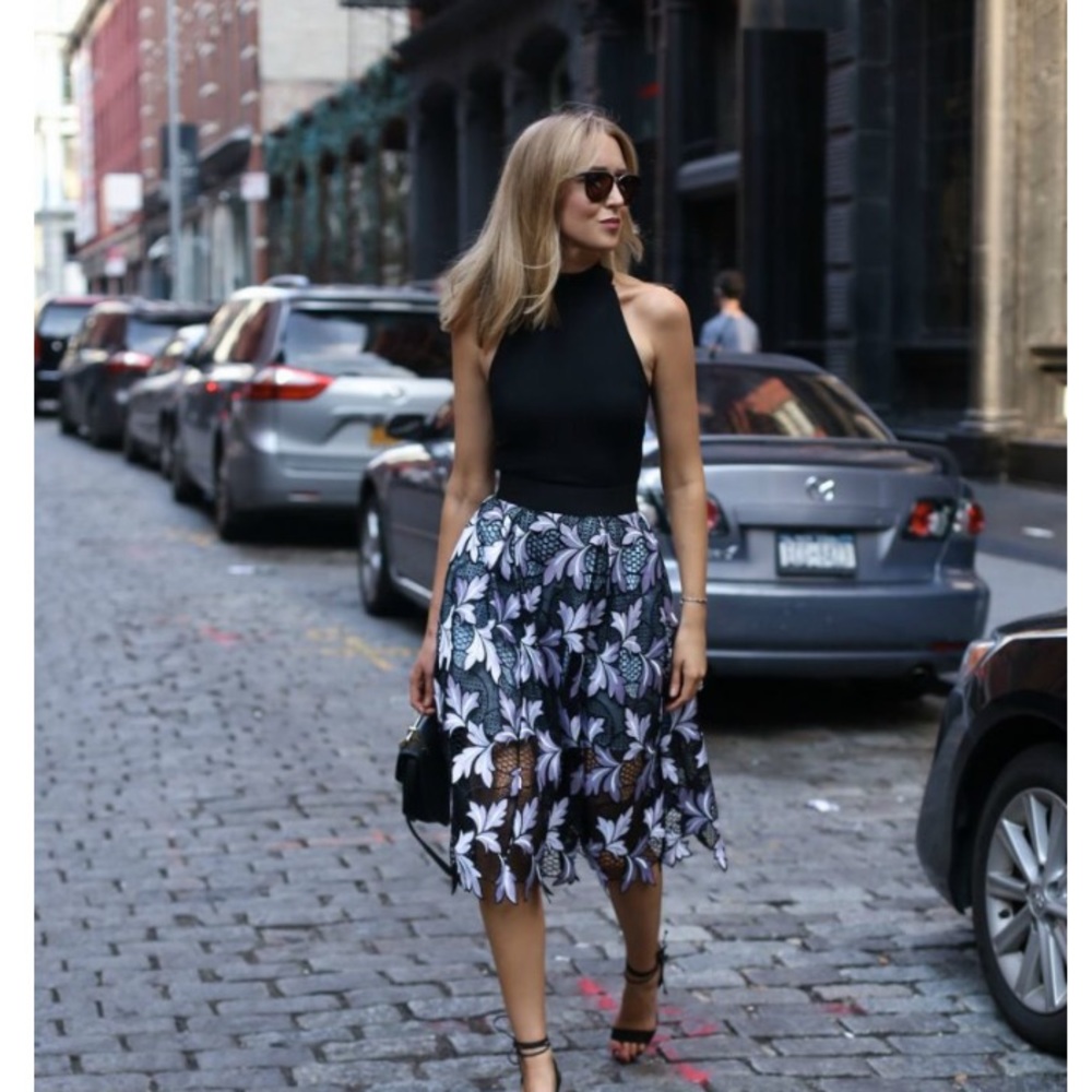 SELF-PORTRAIT 
Patchwork guipure-lace midi skirt